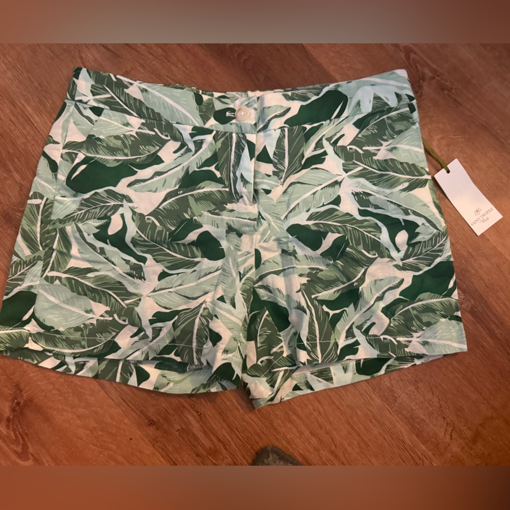 Saint Tropez West Green Tropical Leaf Print Shorts
